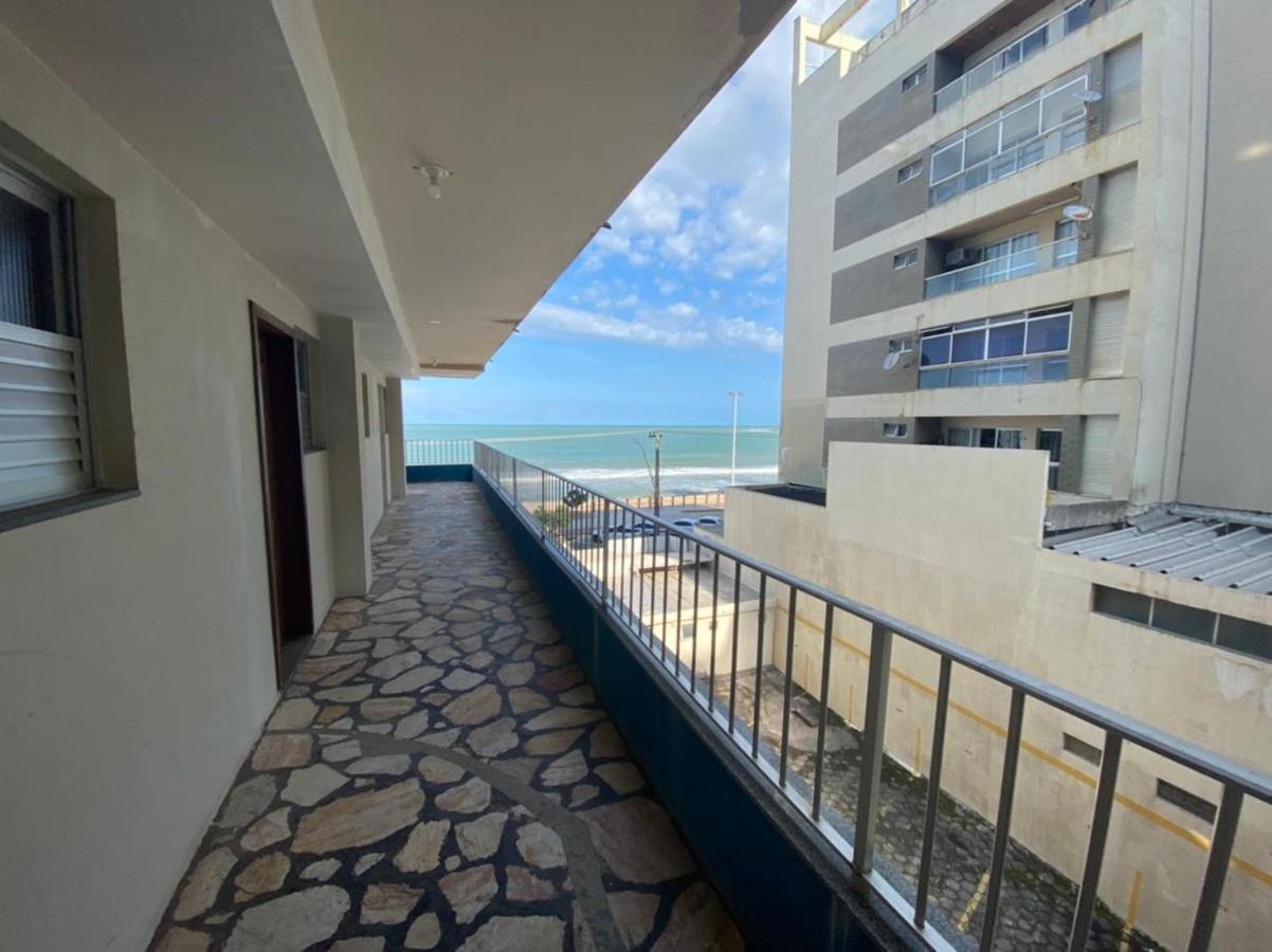 Apartamento Vista Mar 209 - 2 Quartos - Praia Do Morro - Predio Frente Mar - Varanda Com Vista Mar - Elevador - Atravessou A Avenida, Ja Esta Na Praia - Com Garagem - Internet 瓜拉派瑞 外观 照片